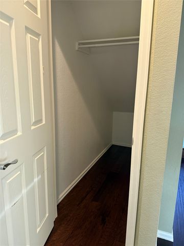 2828 Cedar Ridge Lane, Fort Worth, TX 76177