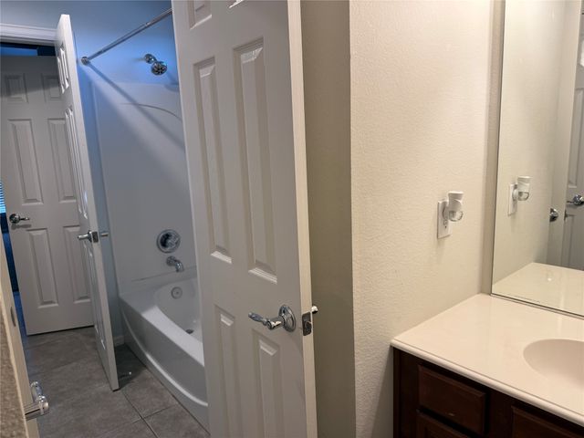 2828 Cedar Ridge Lane, Fort Worth, TX 76177