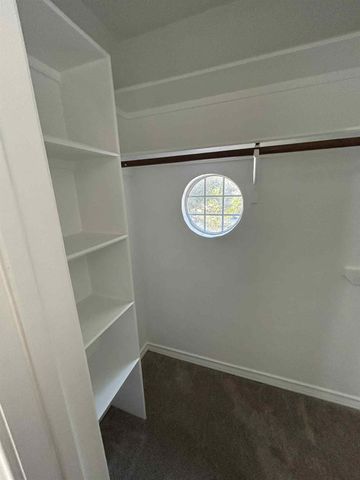 1512 Parkfield CIR, Round Rock, TX 78664