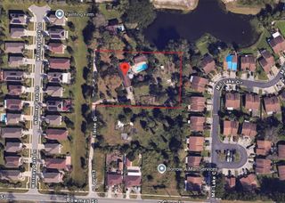 3700 Elaine Dr, Lake Worth, FL 33463