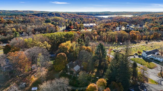 700 Bantam Road, Litchfield, CT 06750