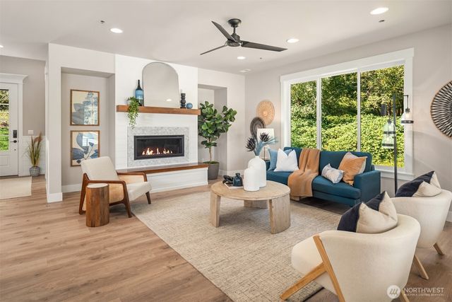 15806 201st Place SE, Monroe, WA 98272