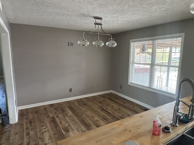 288 Fox Run Ln, Lafayette, TN 37083