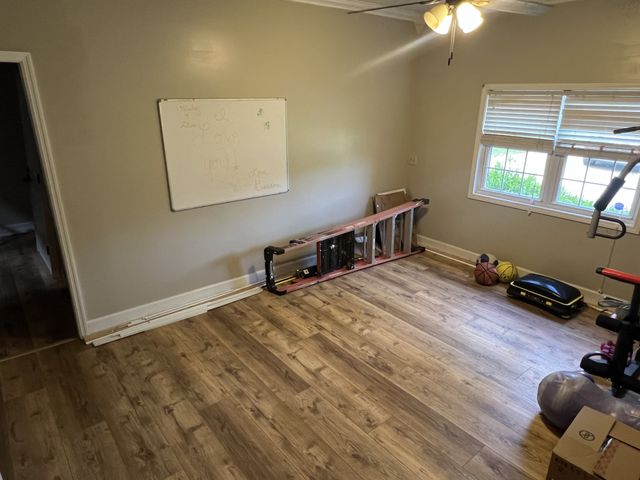 288 Fox Run Ln, Lafayette, TN 37083
