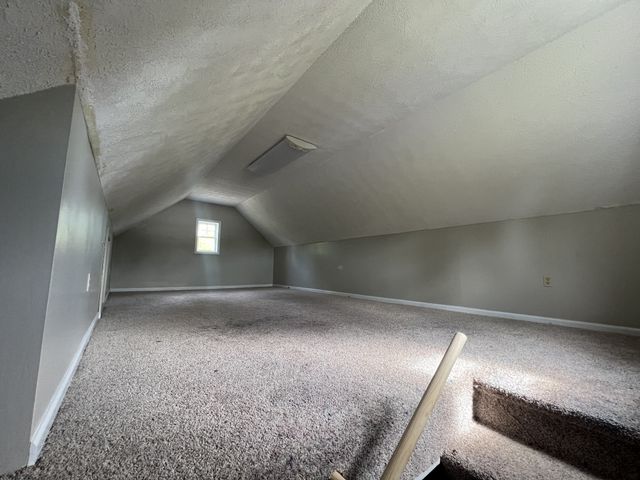 288 Fox Run Ln, Lafayette, TN 37083