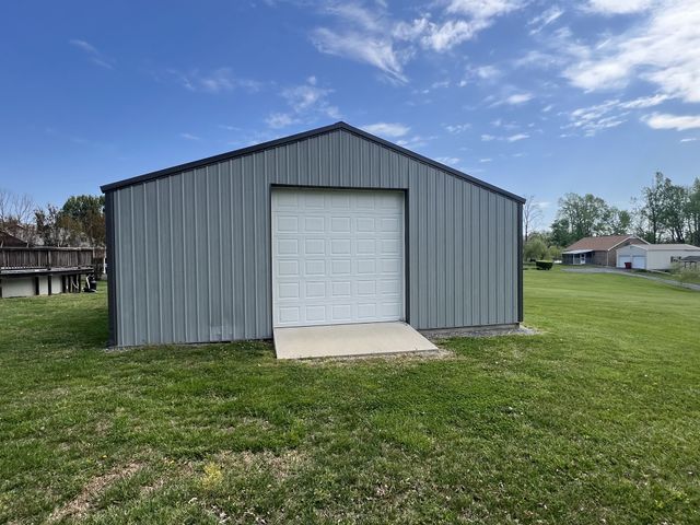 288 Fox Run Ln, Lafayette, TN 37083