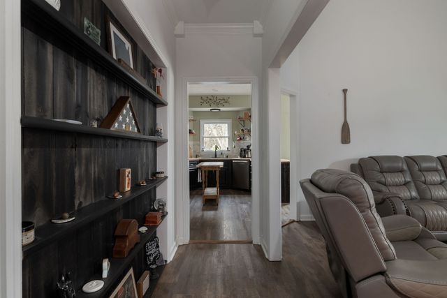 95 Old 25 Loop, Castalian Springs, TN 37031