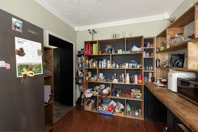 95 Old 25 Loop, Castalian Springs, TN 37031