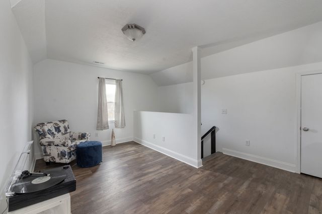 95 Old 25 Loop, Castalian Springs, TN 37031