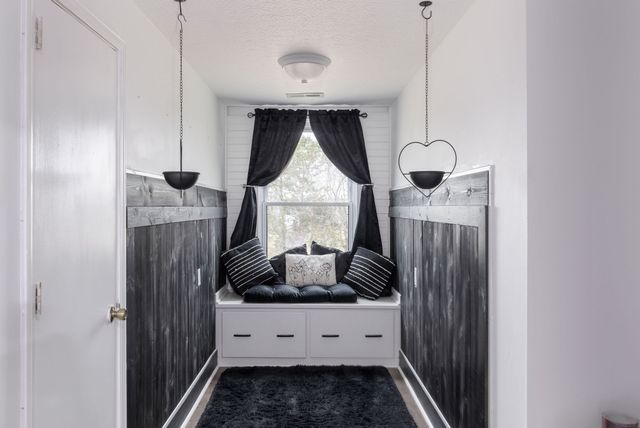 95 Old 25 Loop, Castalian Springs, TN 37031