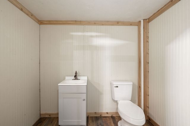 95 Old 25 Loop, Castalian Springs, TN 37031