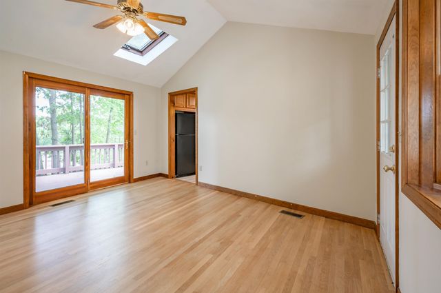7 Ronnie Drive, Nashua, NH 03062
