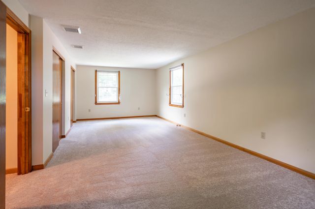 7 Ronnie Drive, Nashua, NH 03062