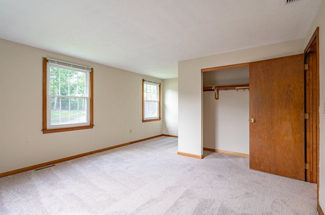 7 Ronnie Drive, Nashua, NH 03062