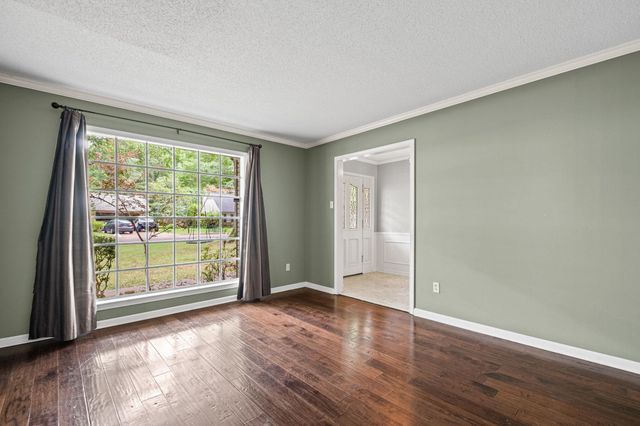 2543 BIRCHTREE DR, Germantown, TN 38138