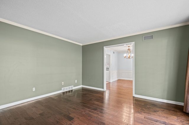 2543 BIRCHTREE DR, Germantown, TN 38138