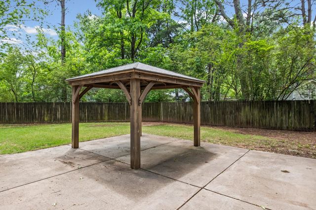 2543 BIRCHTREE DR, Germantown, TN 38138
