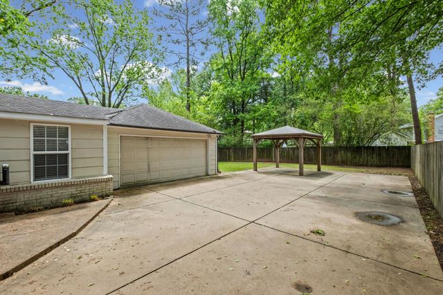 2543 BIRCHTREE DR, Germantown, TN 38138