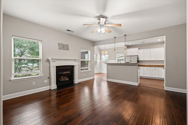 1102 Achiever Cir, Spring Hill, TN 37174