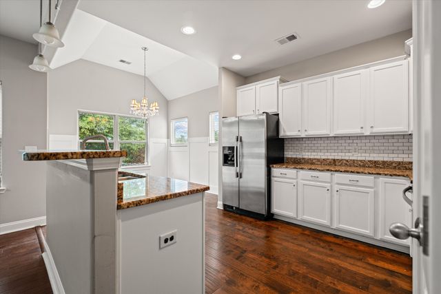 1102 Achiever Cir, Spring Hill, TN 37174
