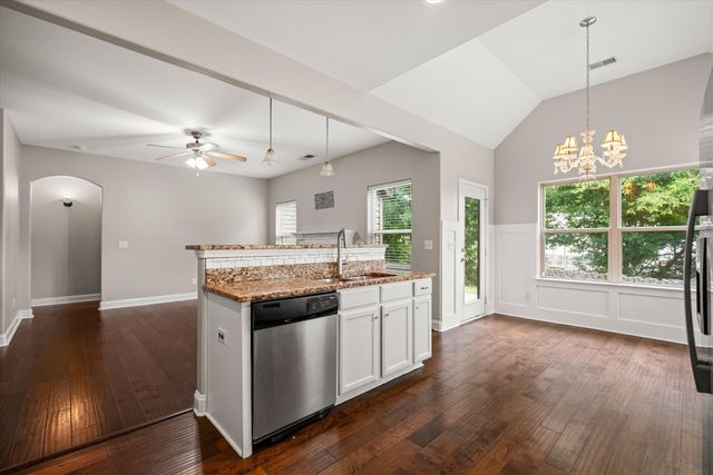 1102 Achiever Cir, Spring Hill, TN 37174