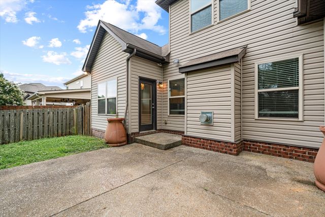 1102 Achiever Cir, Spring Hill, TN 37174