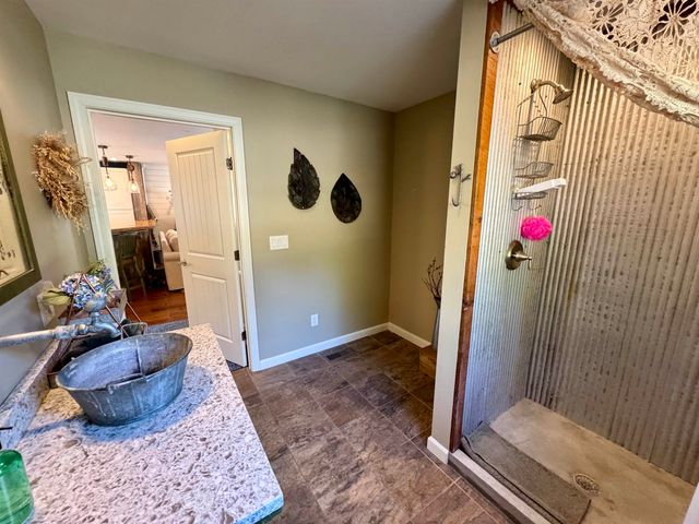 60 Currier Hill Road, Topsham, VT 05040