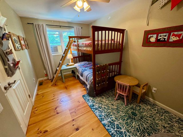 60 Currier Hill Road, Topsham, VT 05040