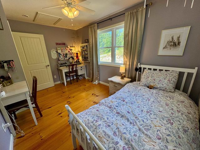 60 Currier Hill Road, Topsham, VT 05040