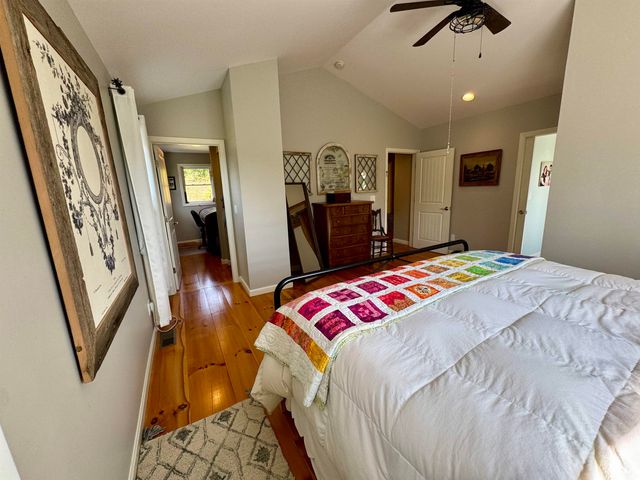 60 Currier Hill Road, Topsham, VT 05040