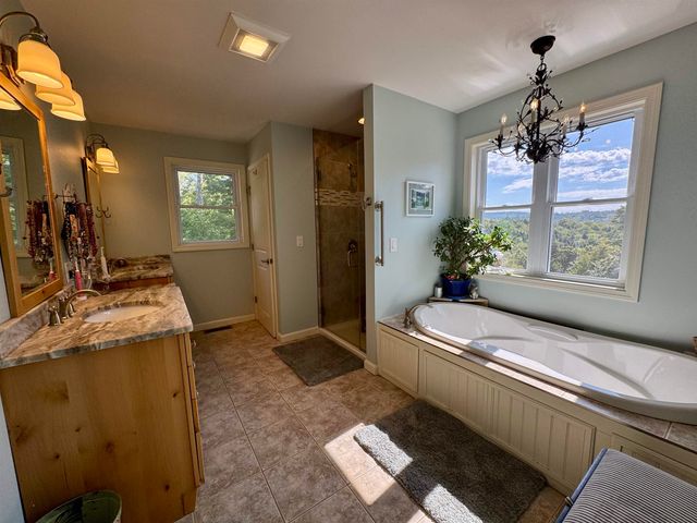 60 Currier Hill Road, Topsham, VT 05040