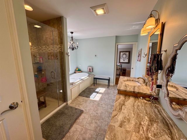 60 Currier Hill Road, Topsham, VT 05040