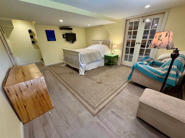 60 Currier Hill Road, Topsham, VT 05040