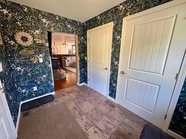 60 Currier Hill Road, Topsham, VT 05040