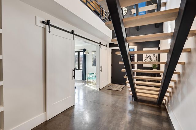 400 E PONTOTOC AVE, Memphis, TN 38103