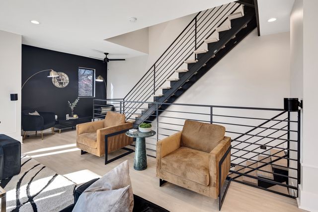 400 E PONTOTOC AVE, Memphis, TN 38103