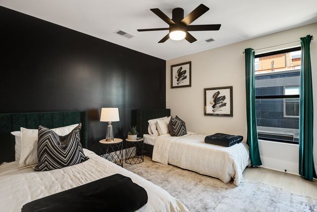 400 E PONTOTOC AVE, Memphis, TN 38103