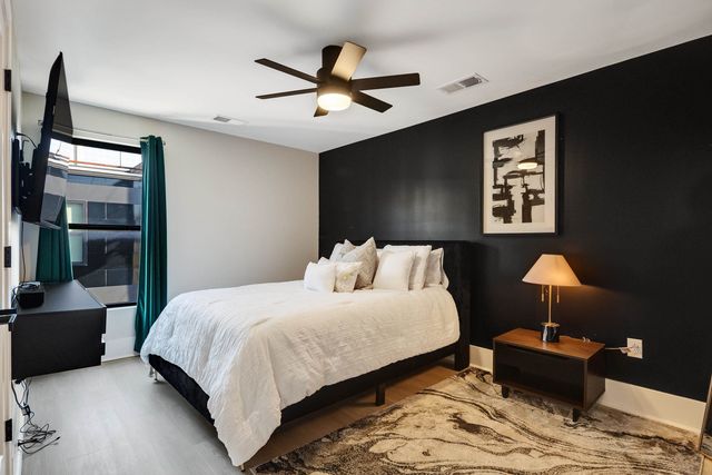 400 E PONTOTOC AVE, Memphis, TN 38103