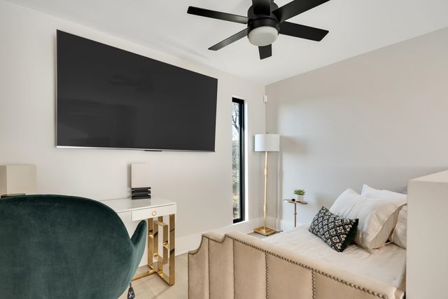 400 E PONTOTOC AVE, Memphis, TN 38103