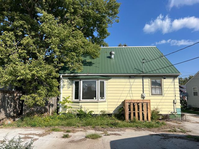 3131 AVENUE A, Council Bluffs, IA 51501