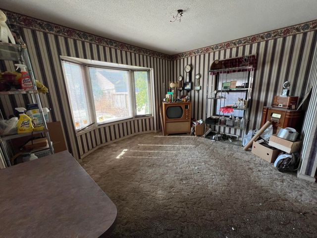 3131 AVENUE A, Council Bluffs, IA 51501