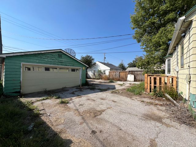 3131 AVENUE A, Council Bluffs, IA 51501