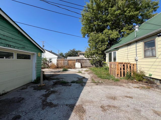 3131 AVENUE A, Council Bluffs, IA 51501