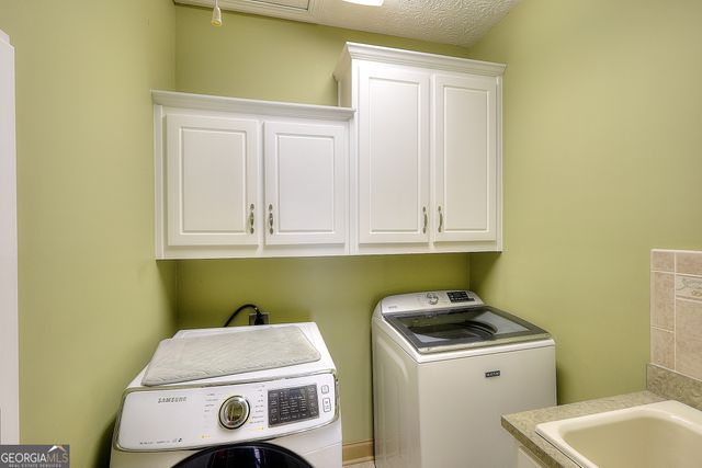 1821 Wesleyan Lane, Loganville, GA 30052