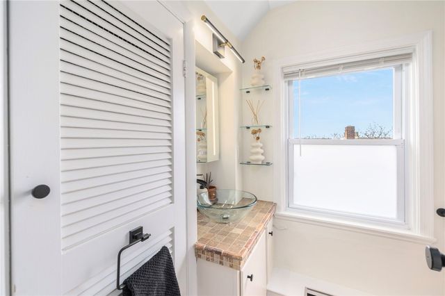 7 Jenckes Street 5, Providence, RI 02906