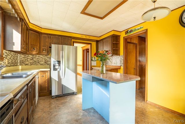 541 Maple Grove Avenue, Herkimer, NY 13350
