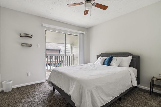 2379 Briarwest Blvd 19, Houston, TX 77077