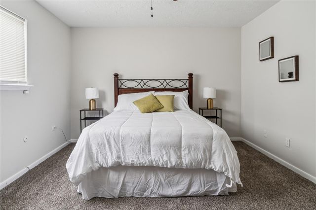 2379 Briarwest Blvd 19, Houston, TX 77077