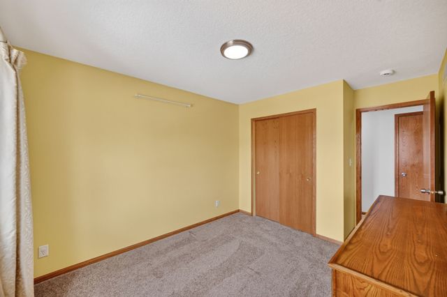 485 Fawn Circle, Pleasant Hill, IA 50327