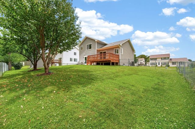 485 Fawn Circle, Pleasant Hill, IA 50327